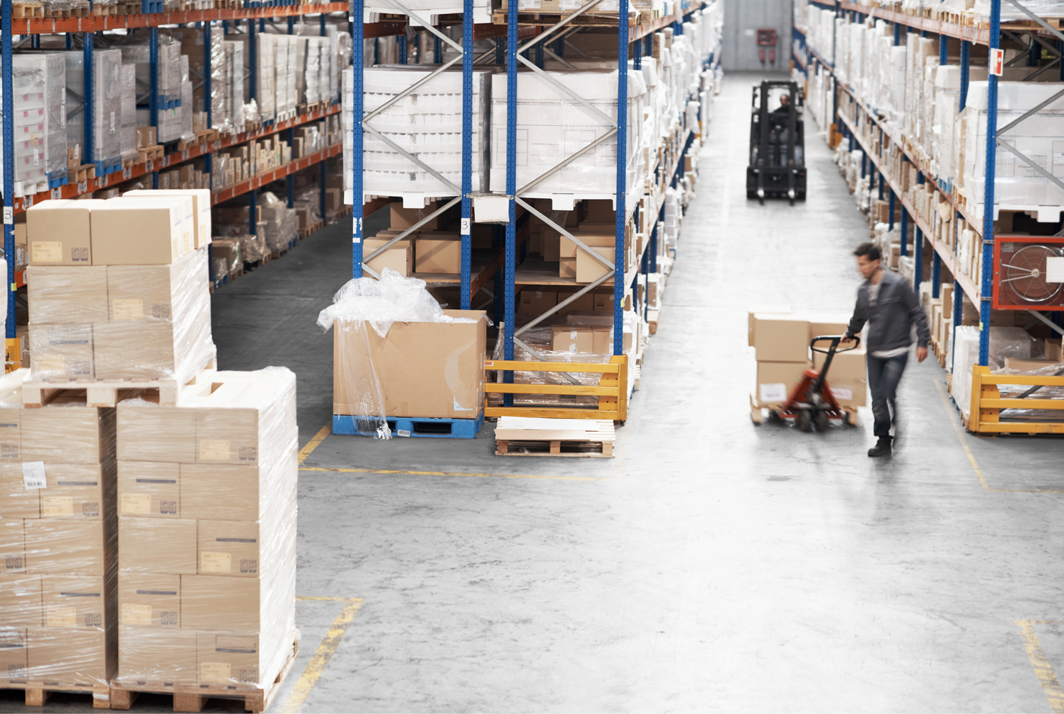 materialogic-limited-quantity-shipping-3pl-expertise-image-2-v2