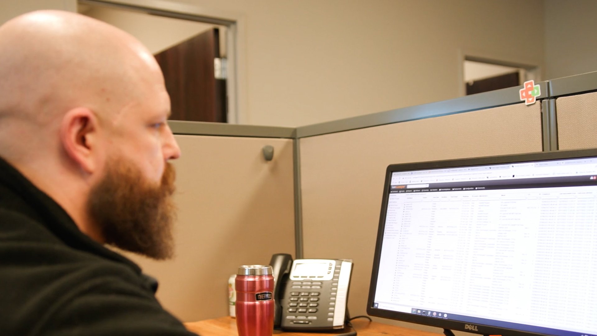 Materialogic team member reviews Infoplus report